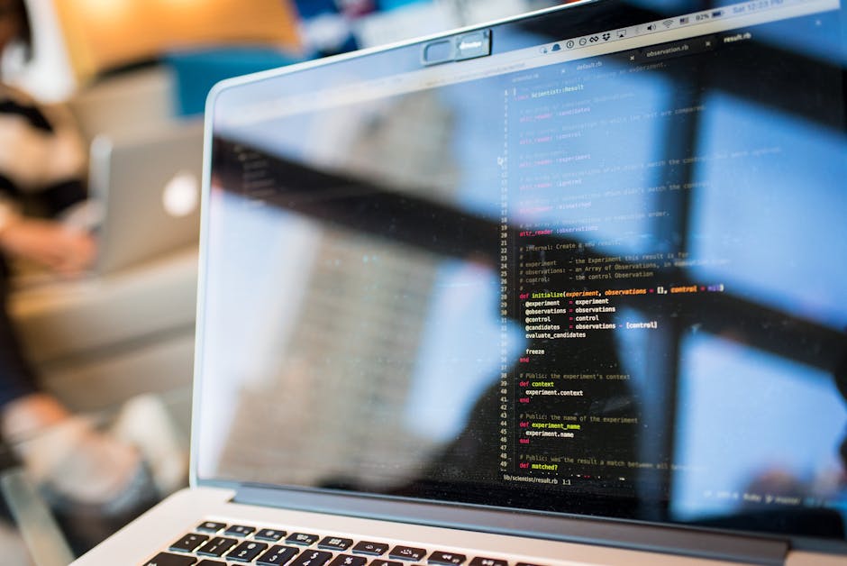 The Connection Between CRM Software and Customer Loyalty Programs